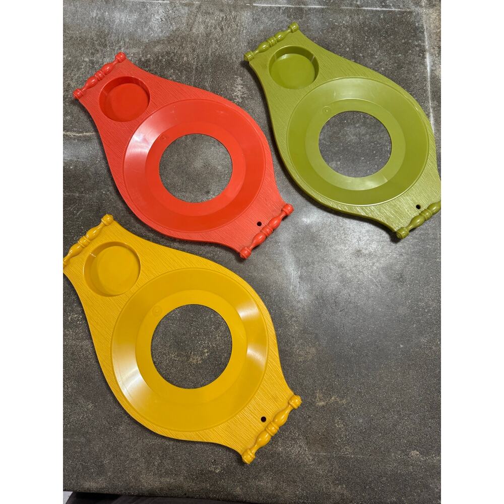 Vintage Plastic Paper Plate Holders w/Drink Cup 1970s Stackable 3 Pack Multi USA